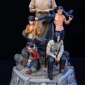 Figurine Attaque des Titans - Ymir & Eren - Anime Town