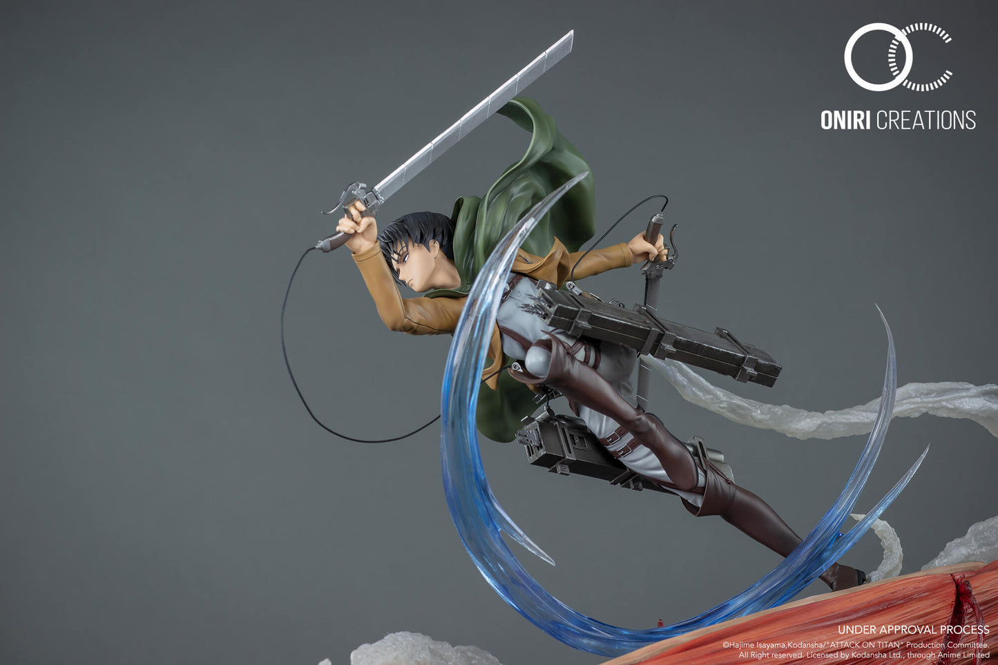 Figurine Attaque des Titans -  Livaï vs Titan Féminin
