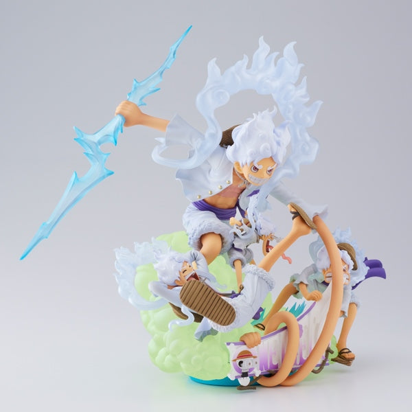 Figurine One Piece - Luffy gear 5 collector - Anime Town