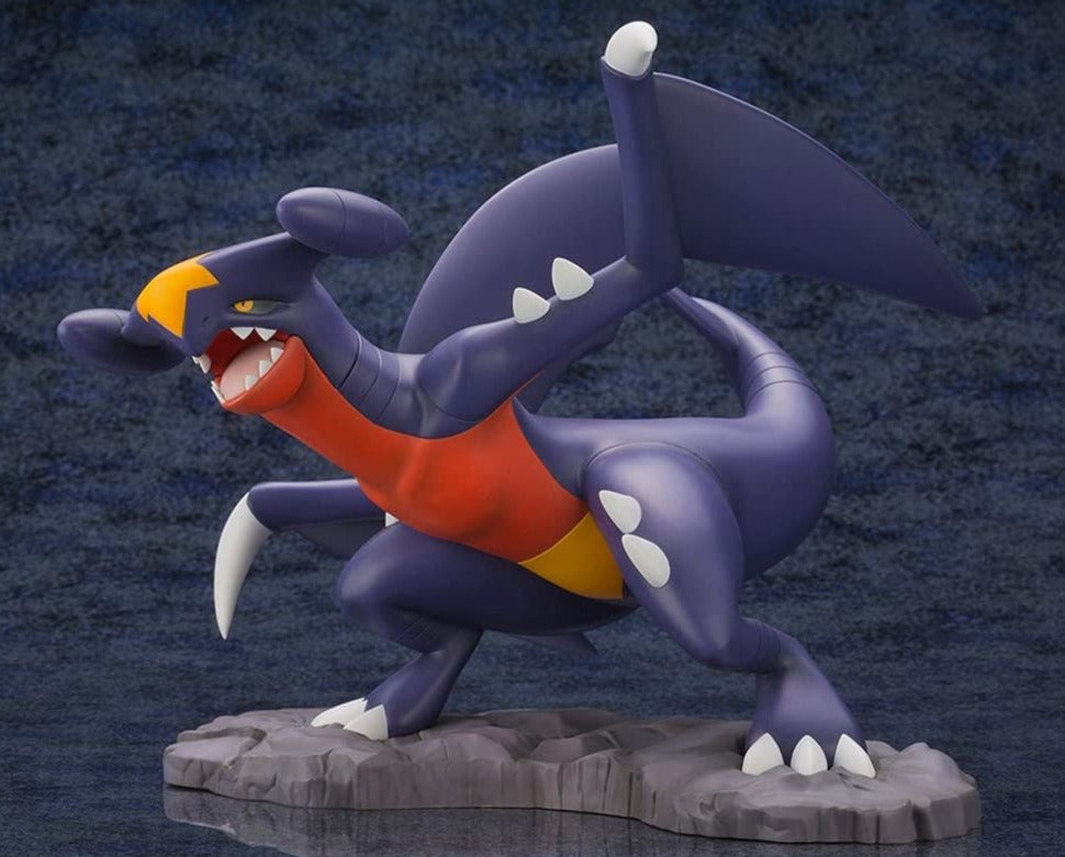 Figurine Pokémon - Cynthia et Carchacrok - Anime Town