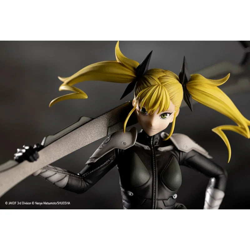 Figurine Kaiju No. 8 - Kikoru Shinomiya l'officier emblématique